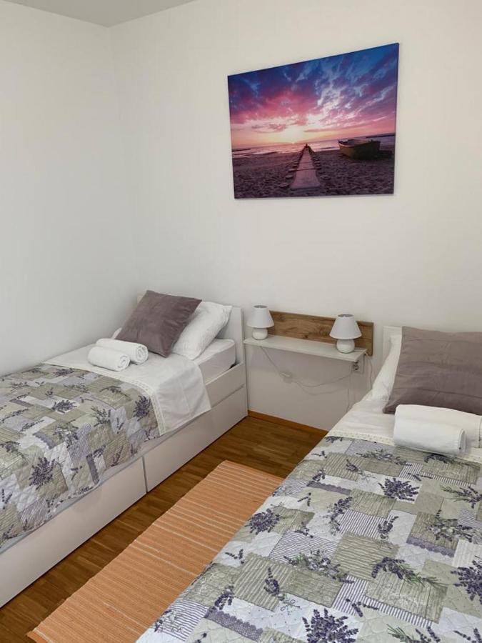 Tara'S Apartman スペタル エクステリア 写真