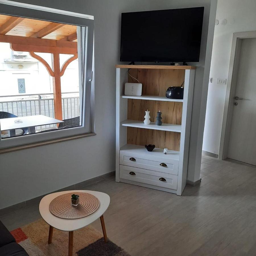 Tara'S Apartman スペタル エクステリア 写真